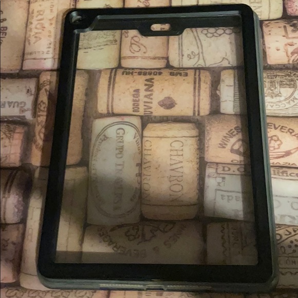 iPad apple case - Picture 2 of 2